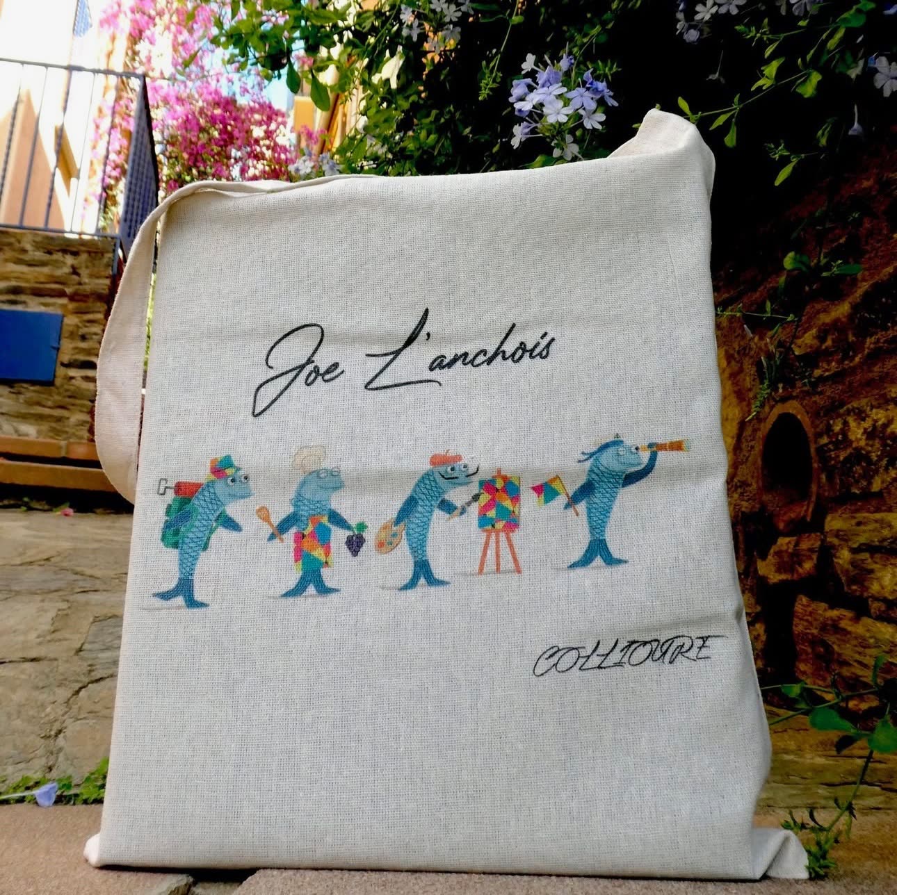 Tote bag